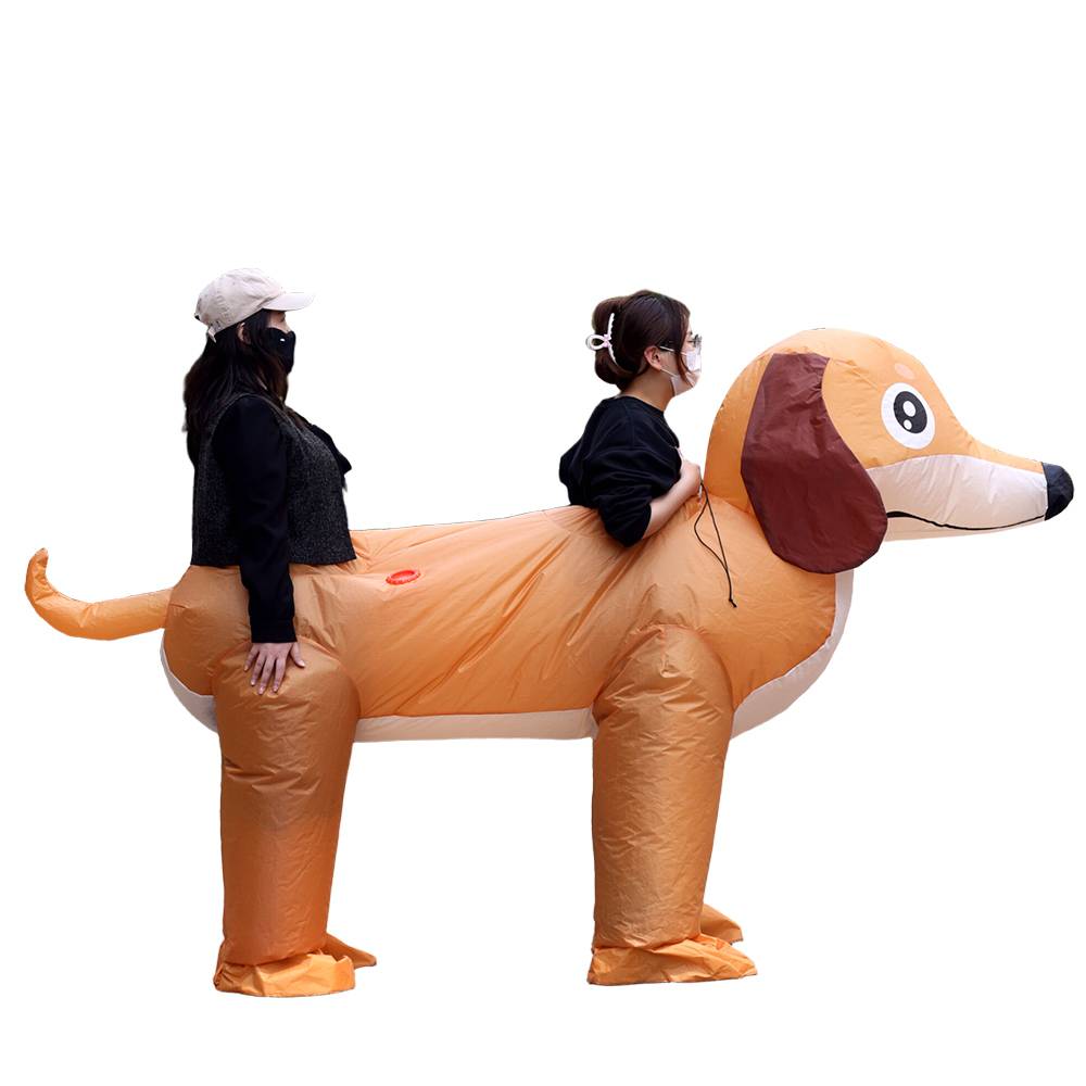 Volwassen paar worsthond jumps - Anime Cosplay Couple recensie en prijs